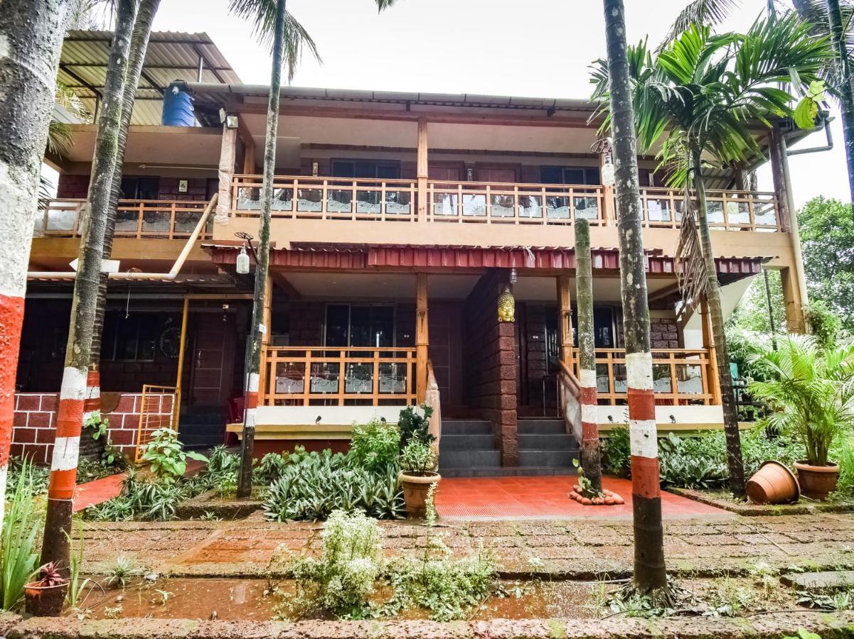Oyo 12227 Hotel Resonare Baner Pune Esterno foto